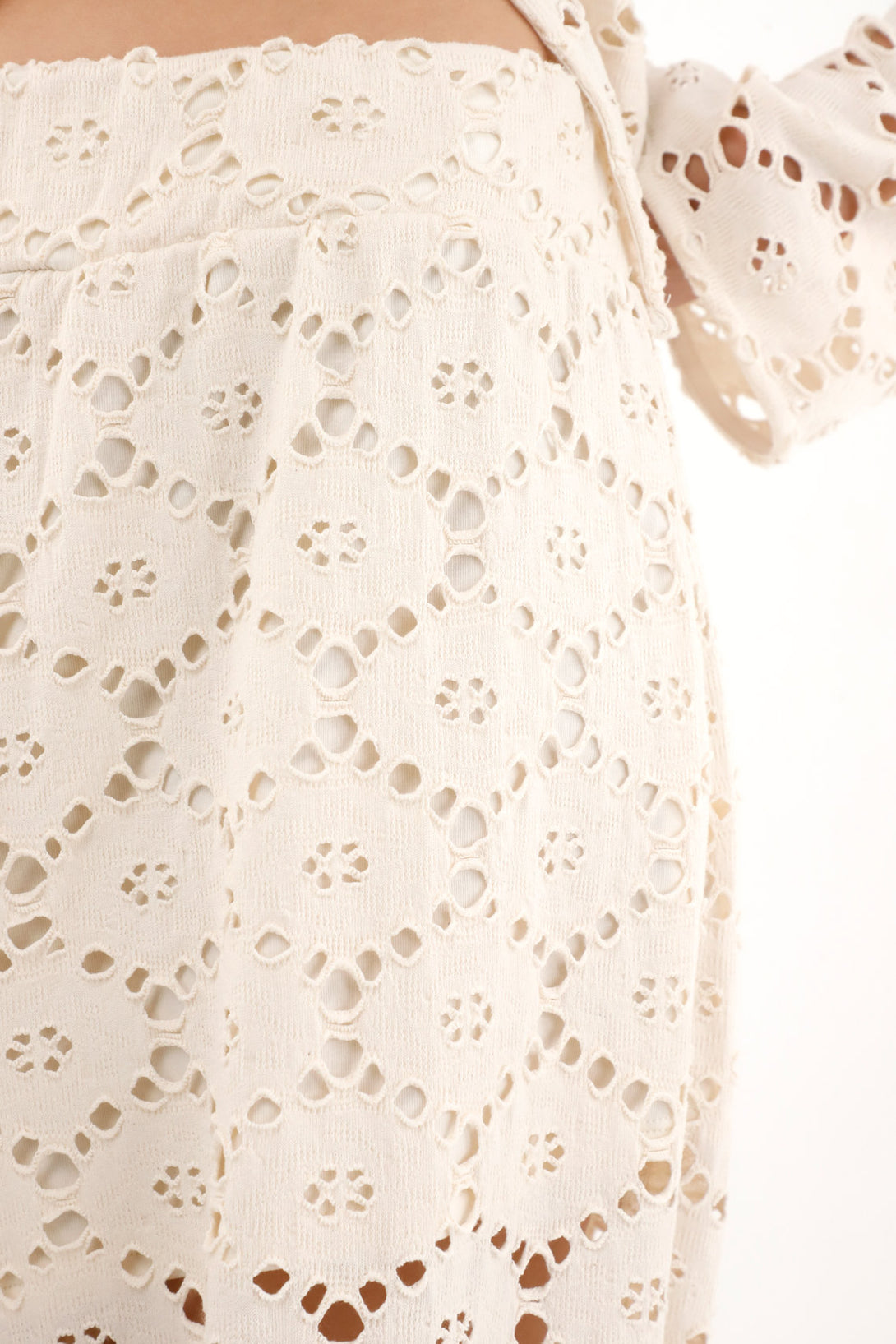 Women's Wide Leg Open Weave Pants in Off-White