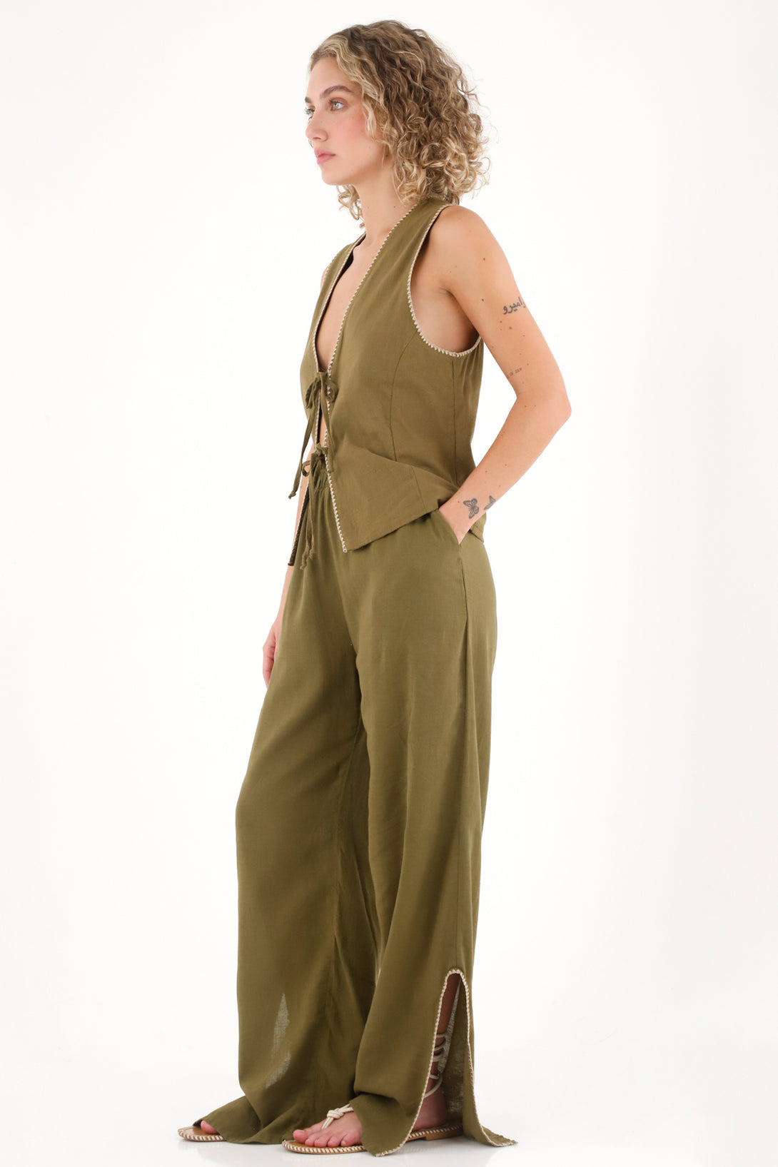 Pantalón de pretina elástica verde para mujer