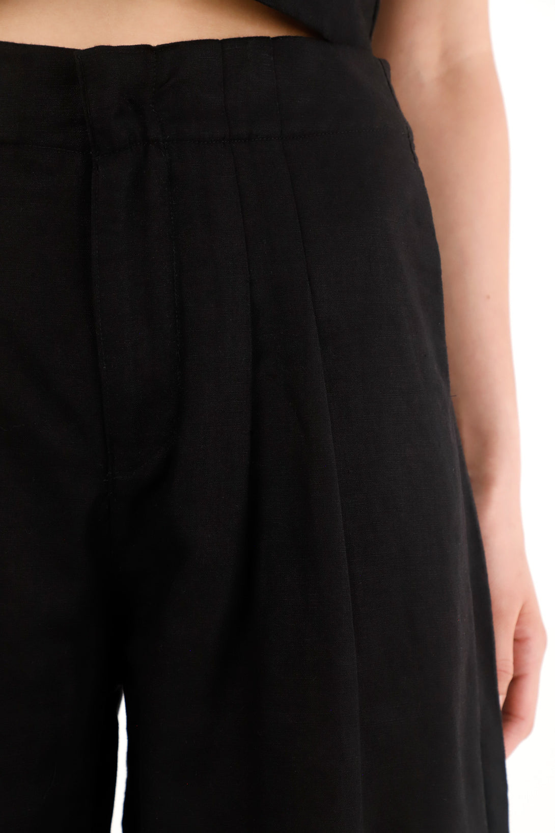 Women's Black 100% Linen Chino Pants