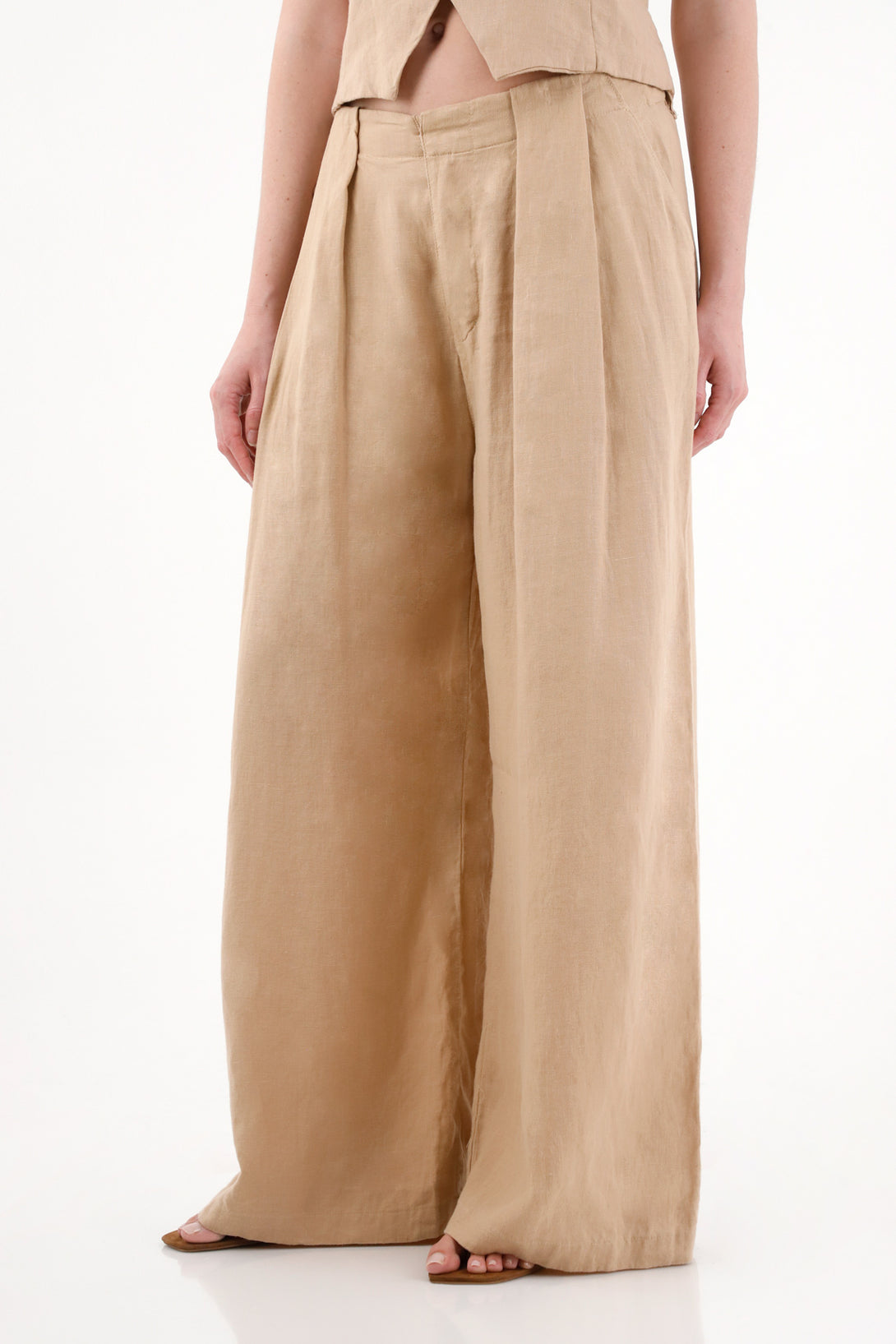 Women's Wide Leg Linen Trousers in Natural Color