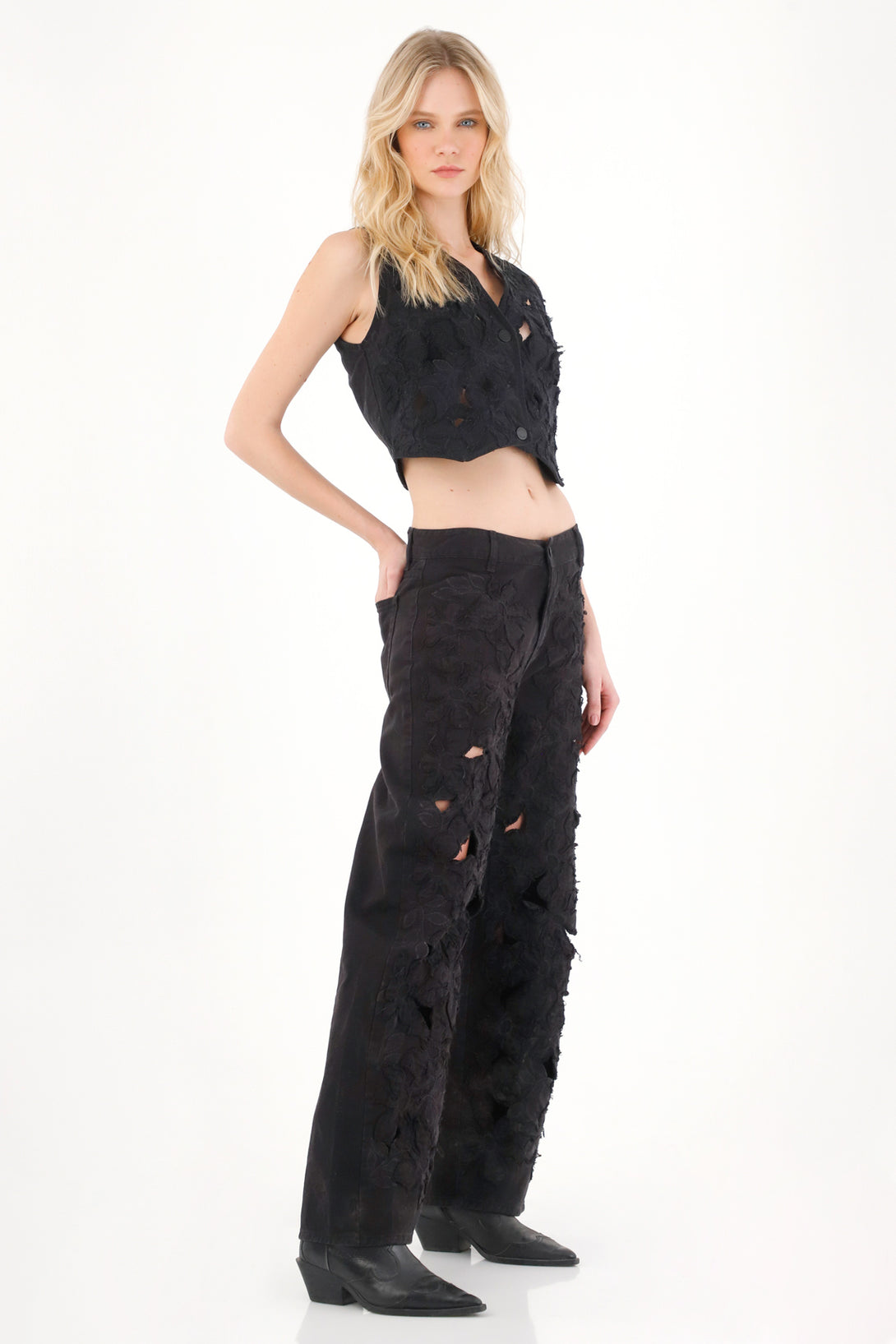 Pantalón de tiro alto negro para mujer