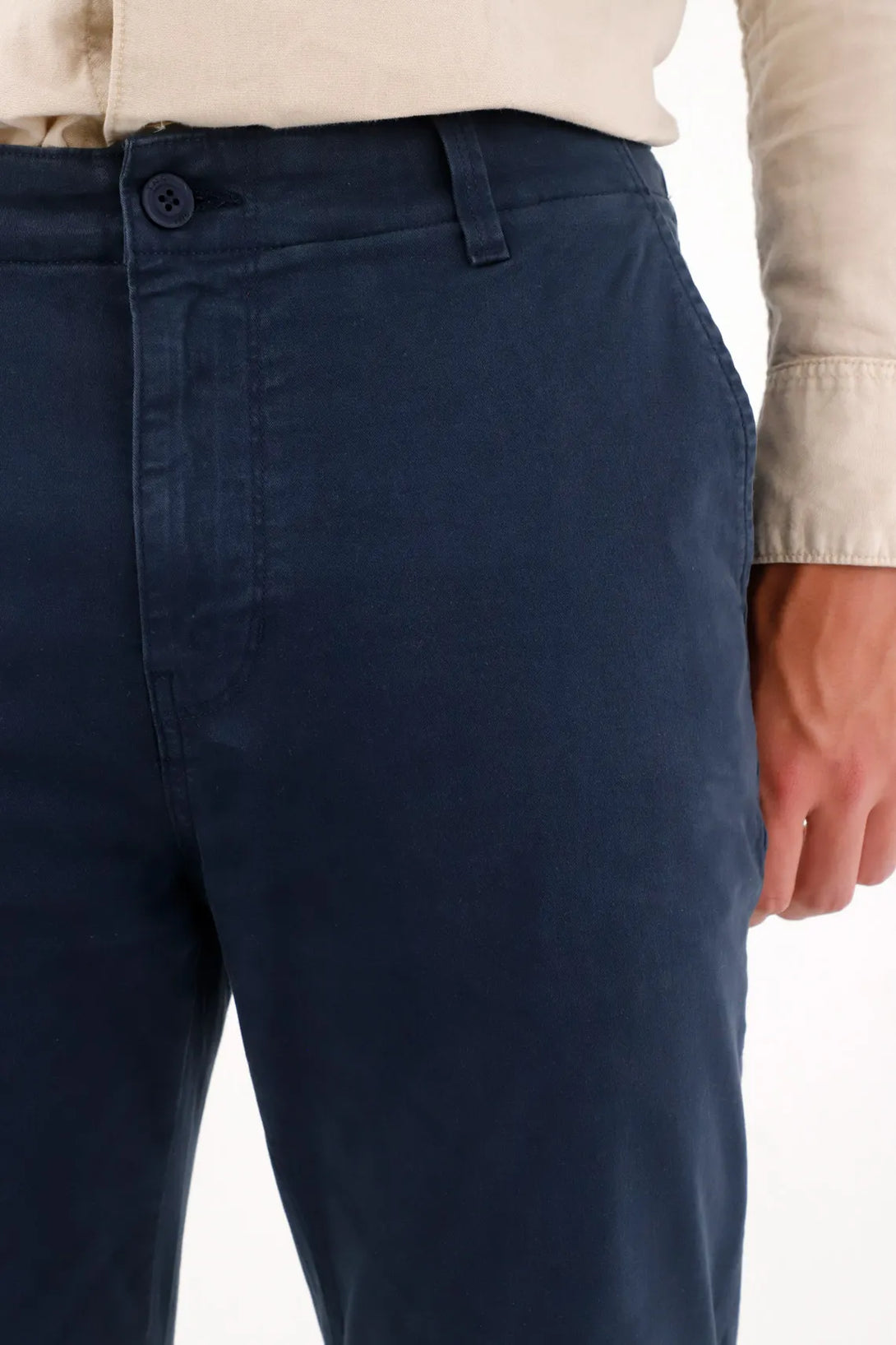 Pantalón chino azul para hombre