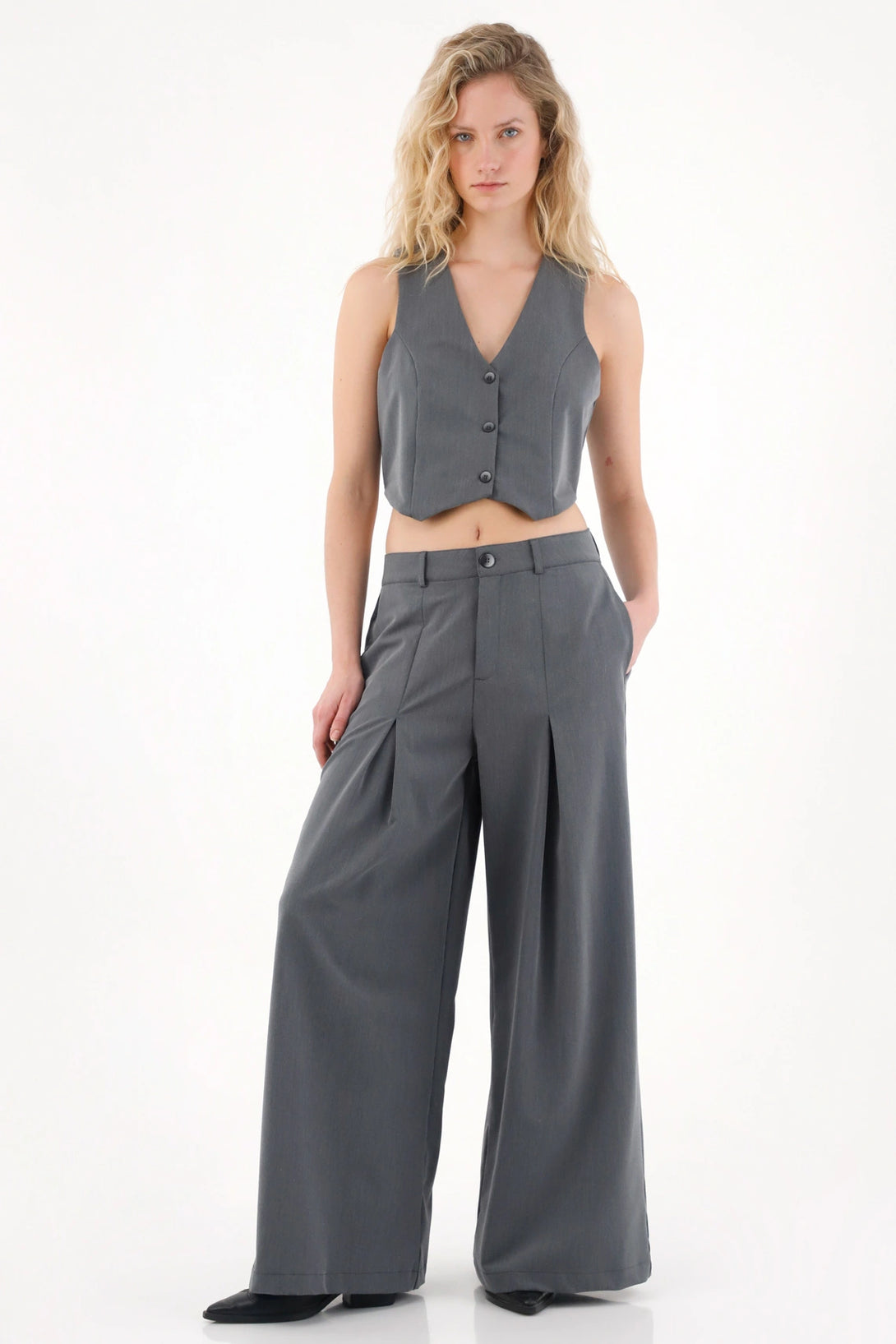 Pantalón con prenses para mujer