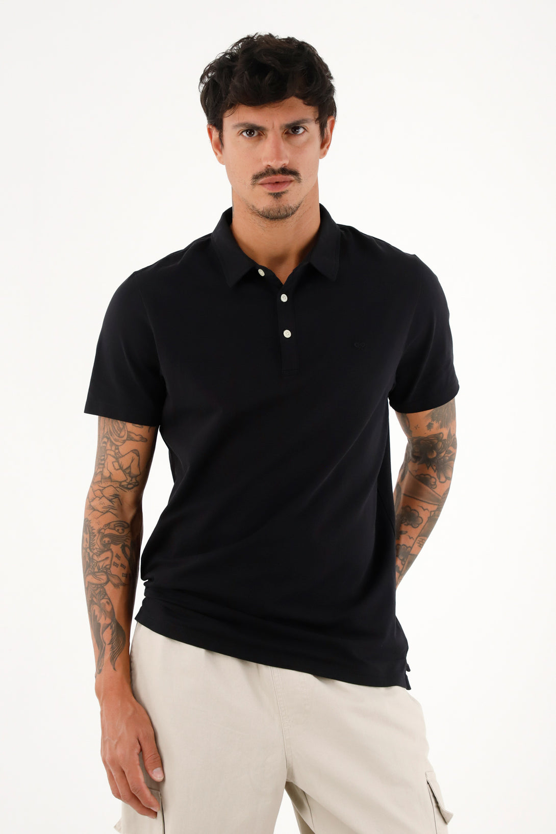 Polo negra con raqueta bordada para hombre