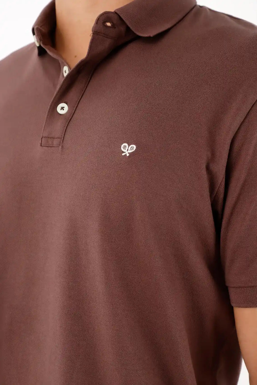 Men's brown polo shirt with mini racket