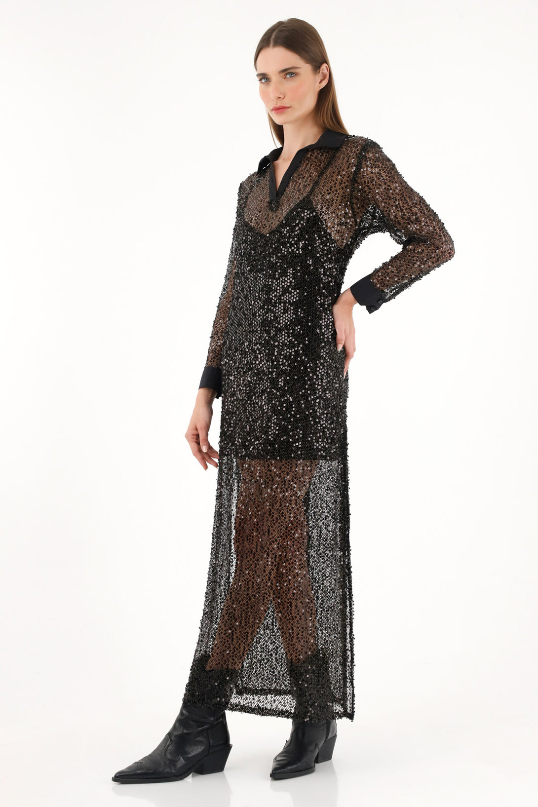 Vestido con transparencia y brillo para mujer