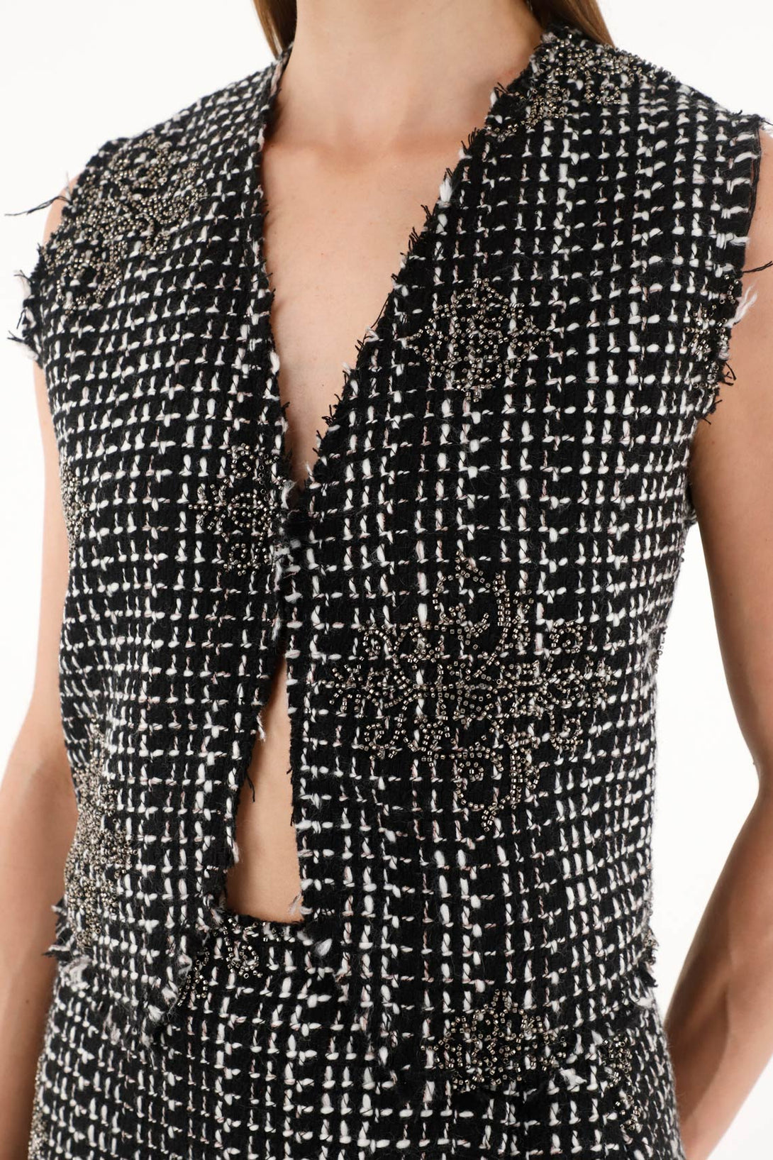 Chaleco negro tejido para mujer