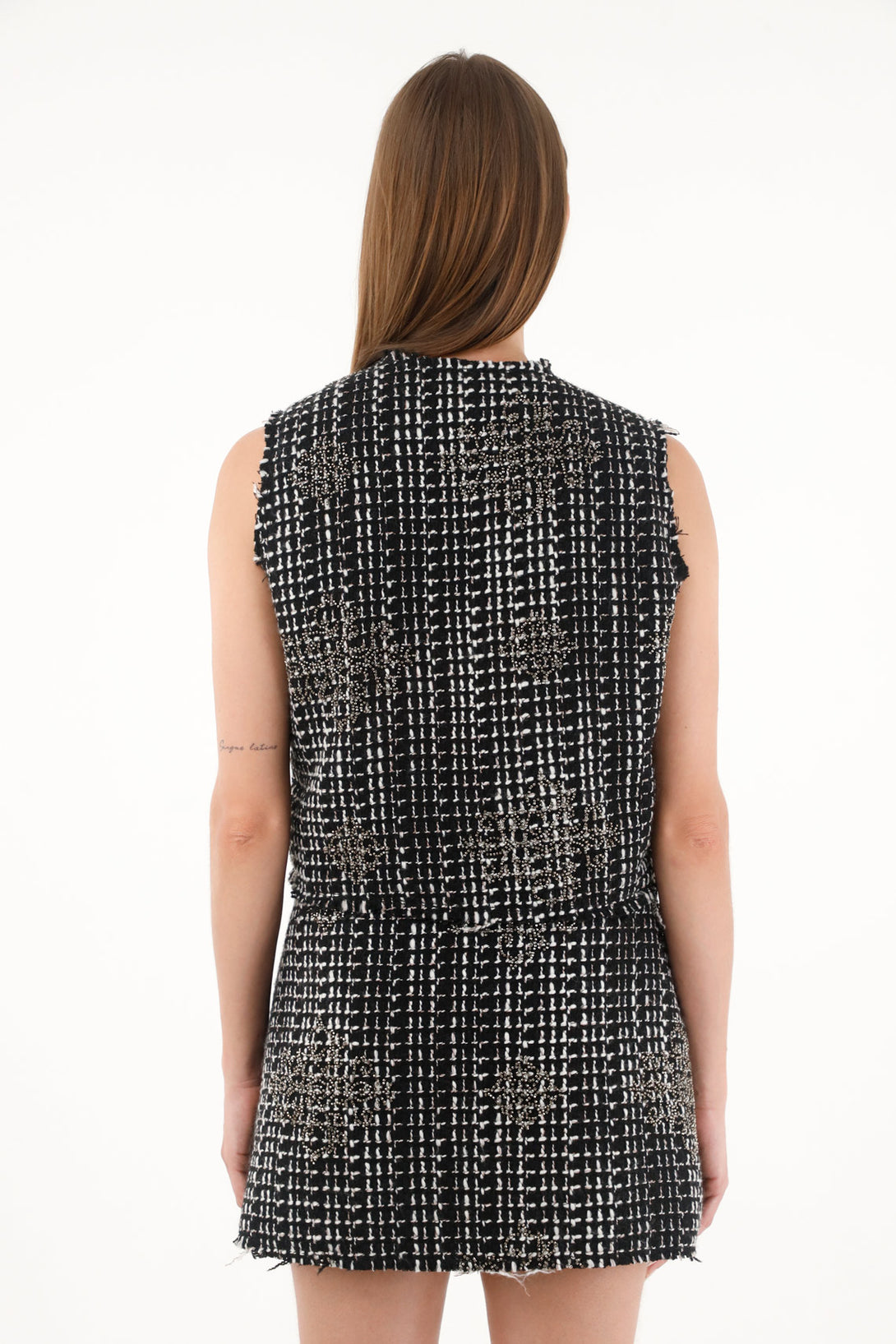 Chaleco negro tejido para mujer