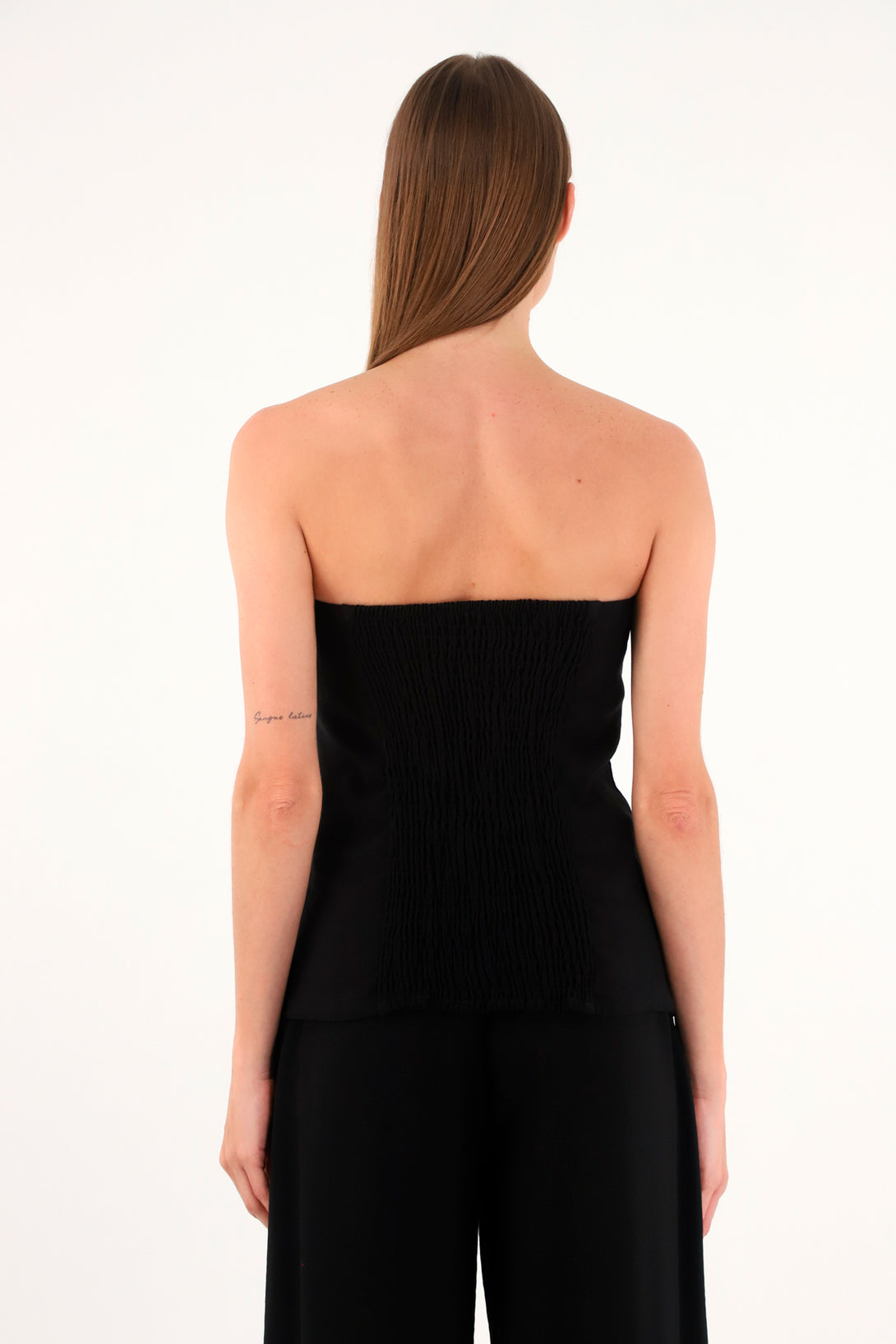 Chaleco strapless negro para mujer