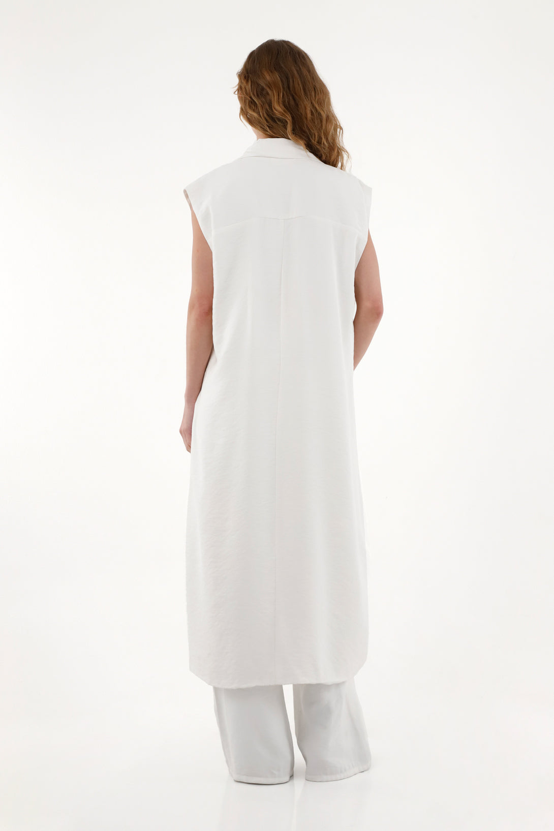 Women's Long White Sleeveless Kimono