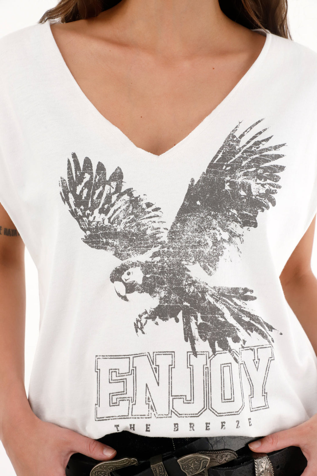 Women's oversized white t-shirt with print