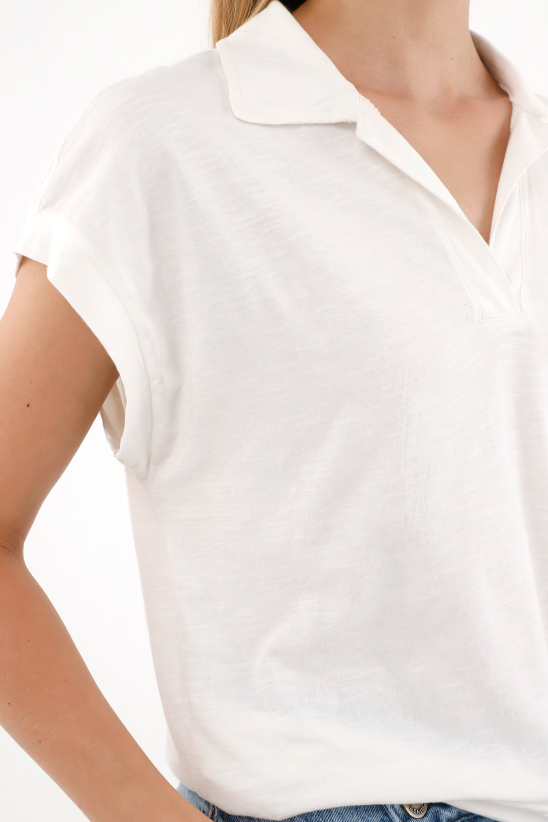 Women's Cream Rolled Sleeve T-Shirt