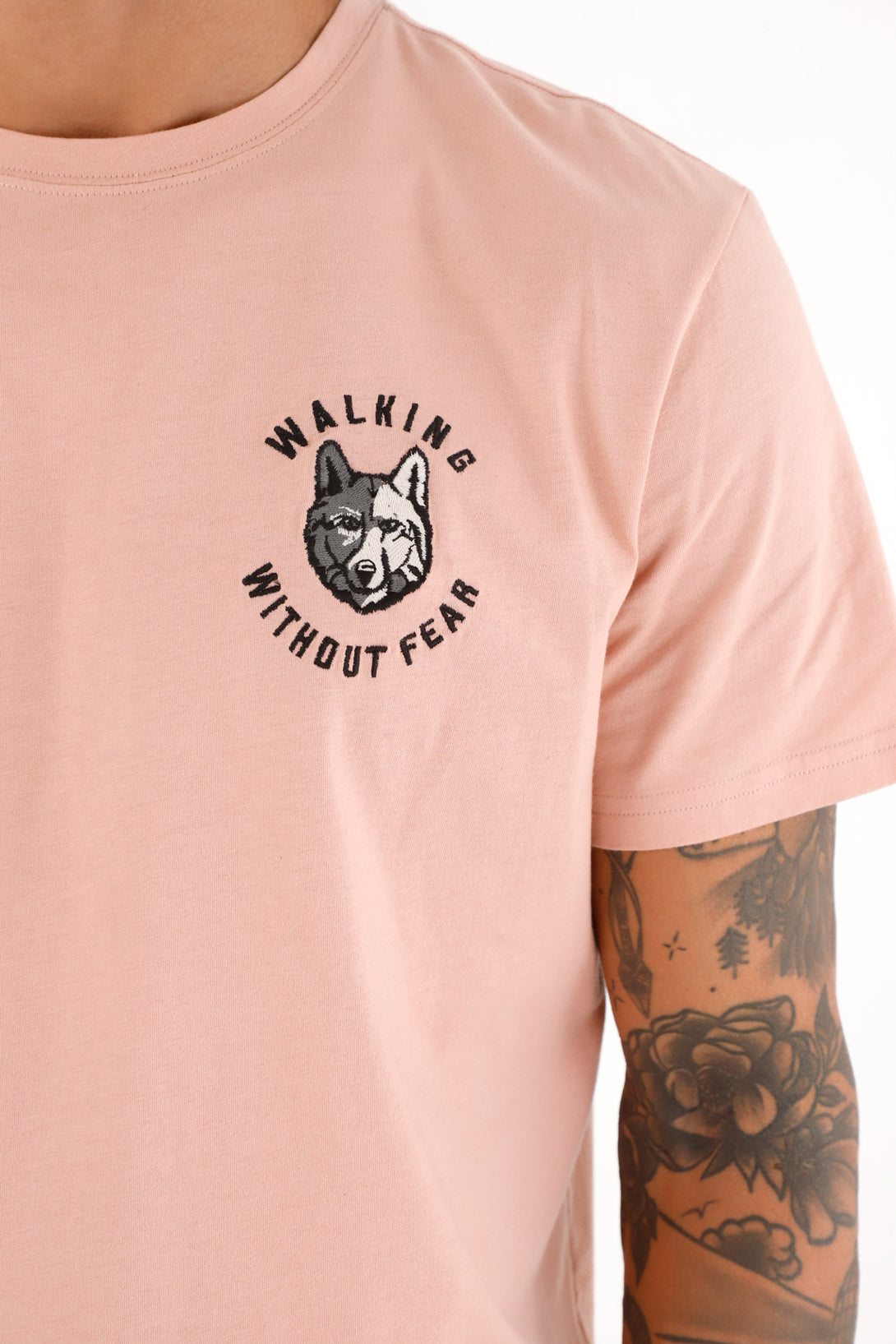 Camiseta manga corta rosada para hombre
