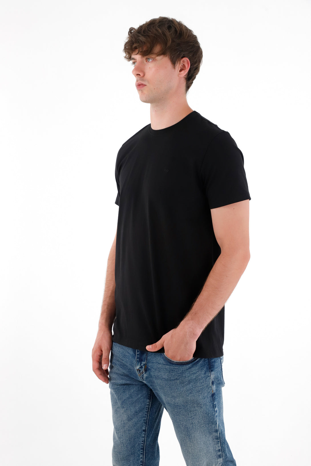 Camiseta manga corta en 100% algodón negra para hombre