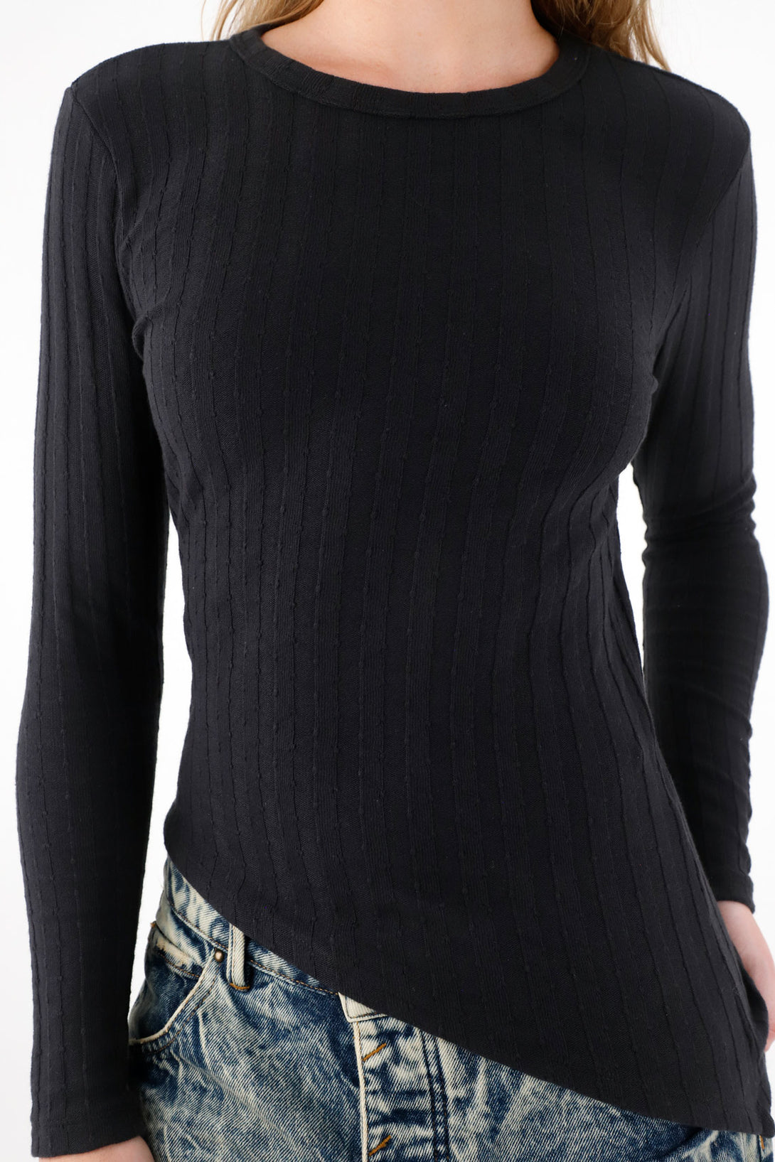 Women's Fitted Black Knitted T-Shirt