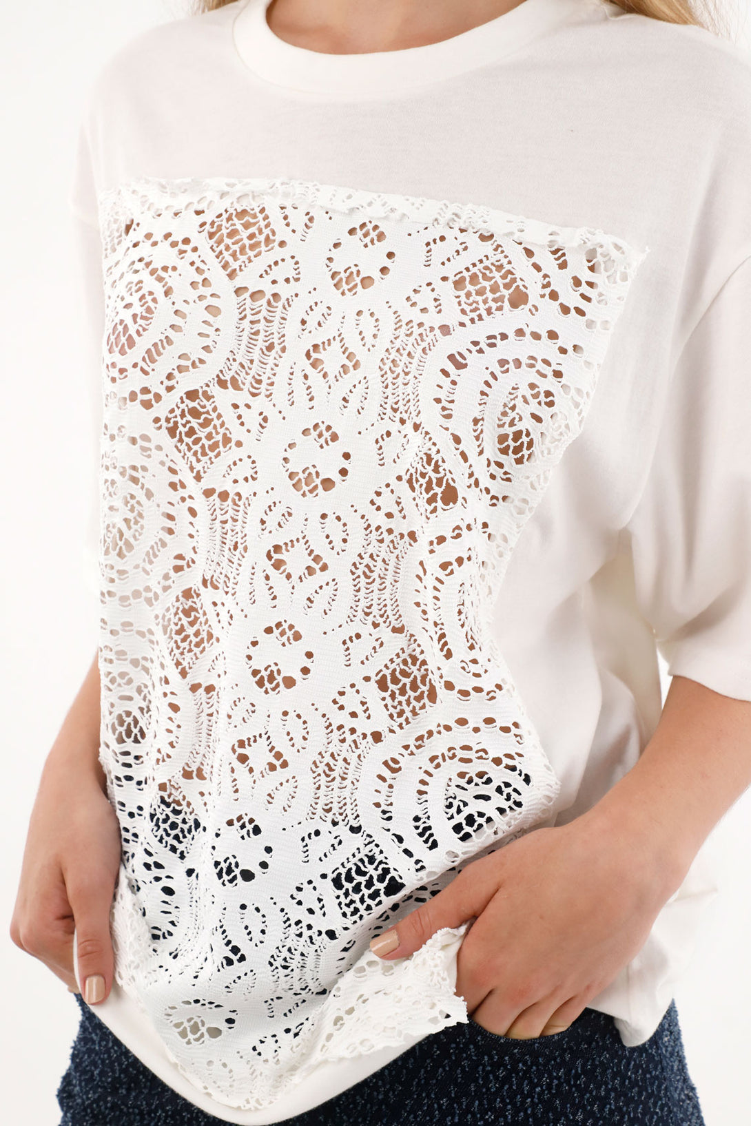 Women's Loose-Fit Short Sleeve Top in Cream