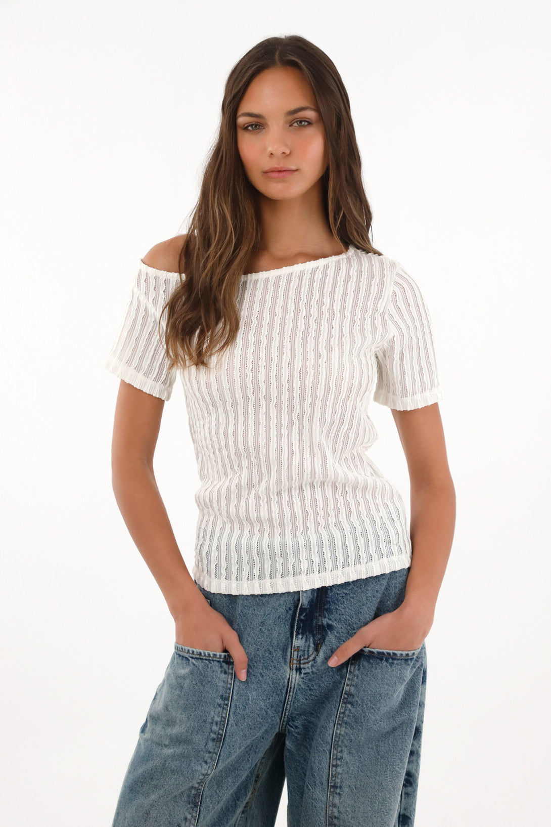 Women's Textured Semi-Fitted T-Shirt in Cream