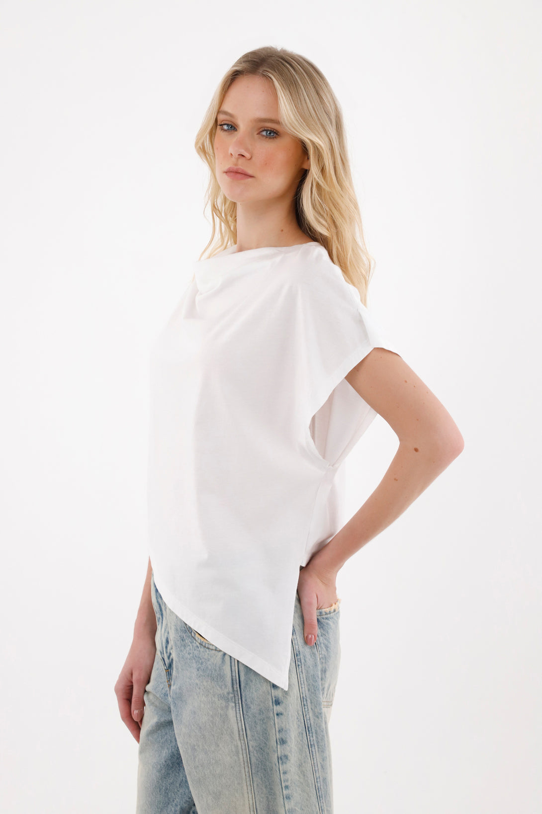 White Sleeveless Asymmetrical Hem Top for Women
