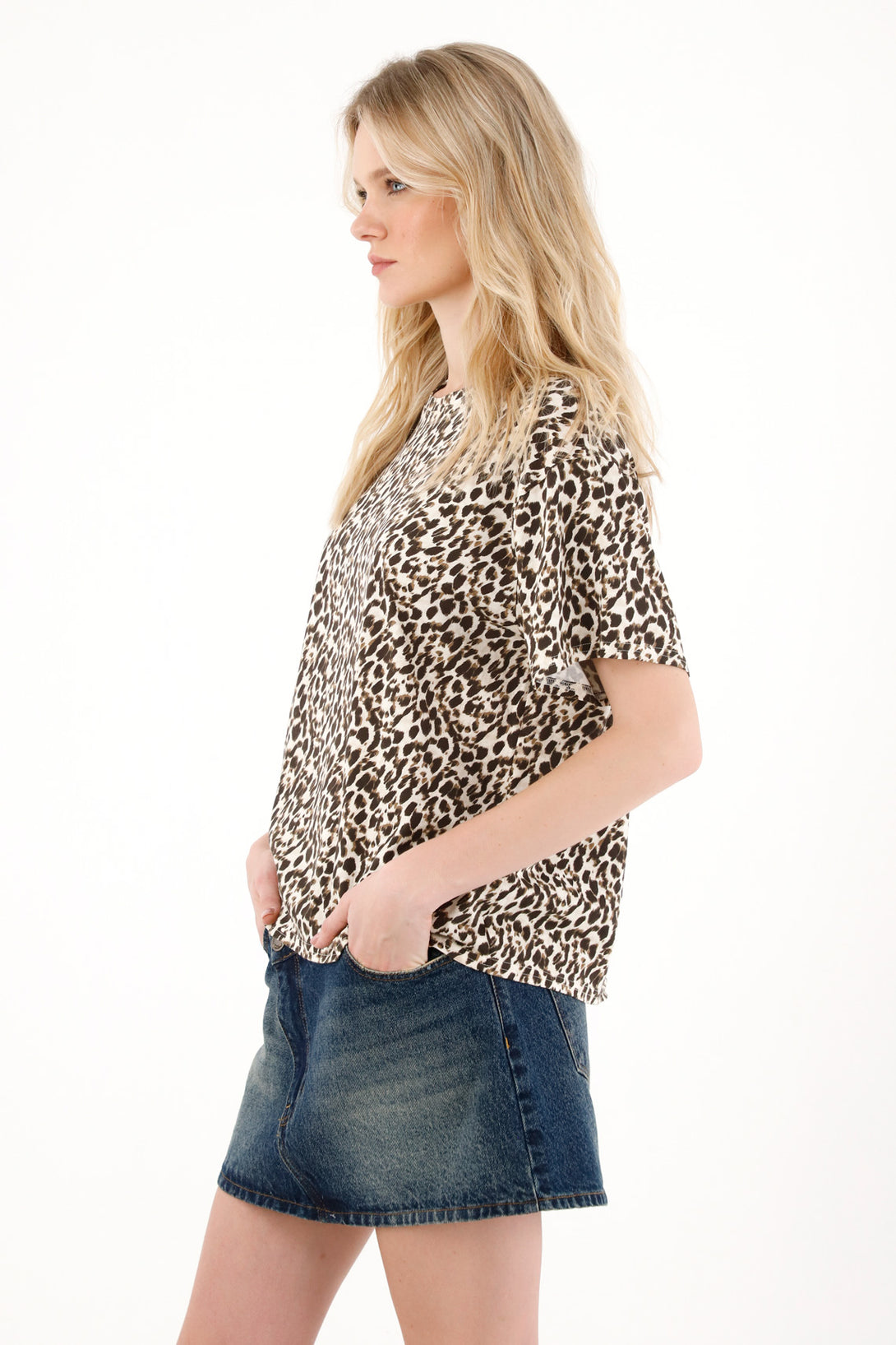 Women's Oversized Animal Print T-Shirt