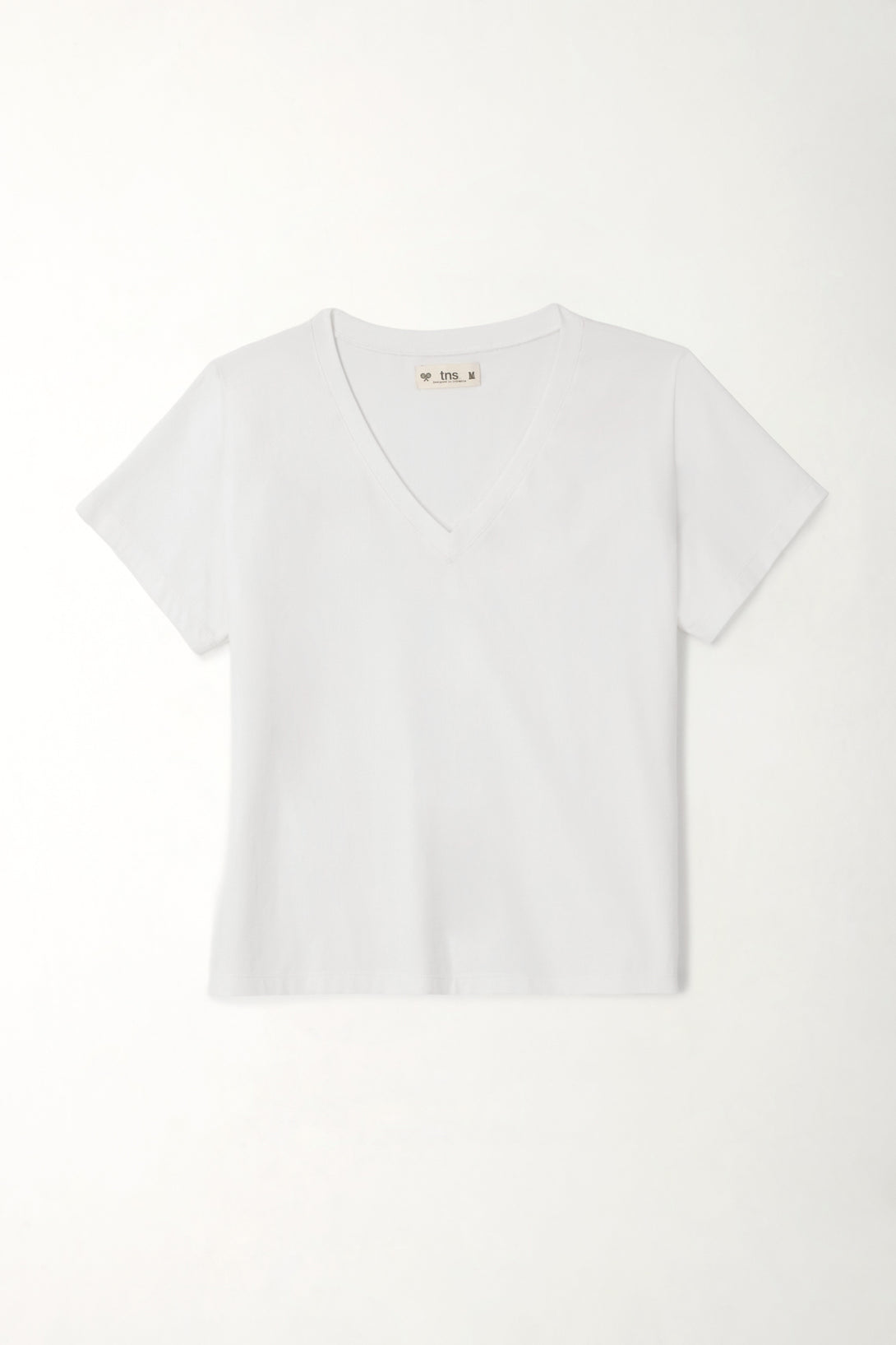 Camiseta básica cuello en V crudo para mujer