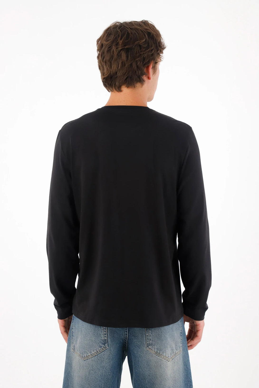 Camiseta manga larga negra para hombre