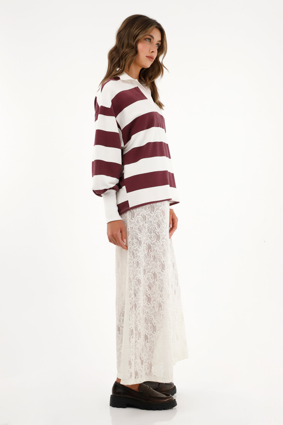 Vestido largo en encaje para mujer