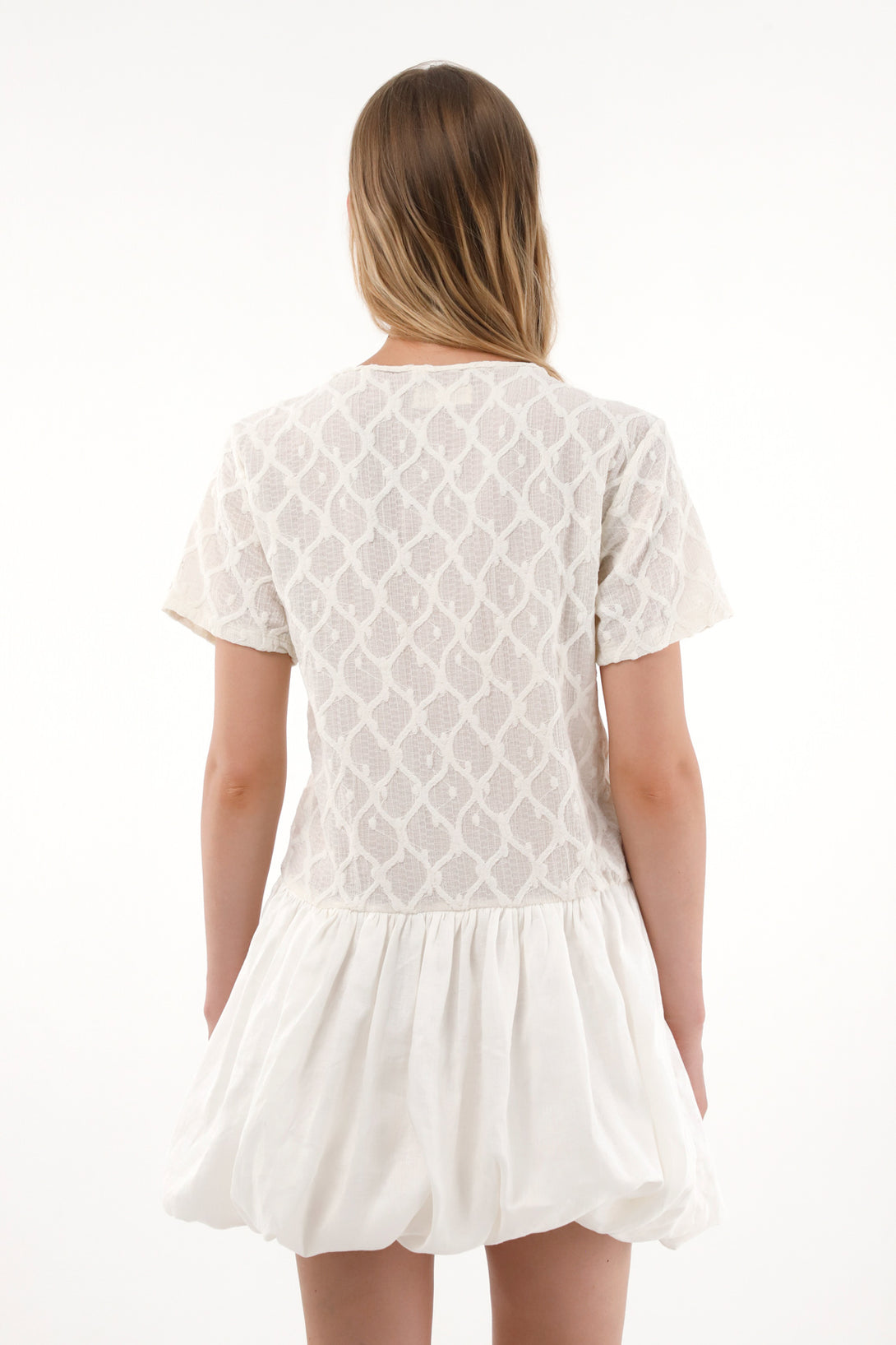 Vestido corto con falda abombachada para mujer