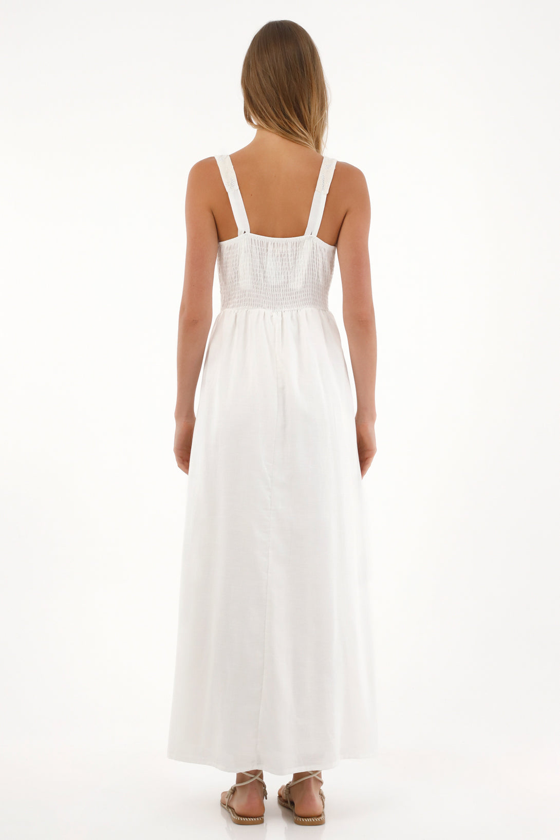 Vestido largo con detalles bordados en falda para mujer