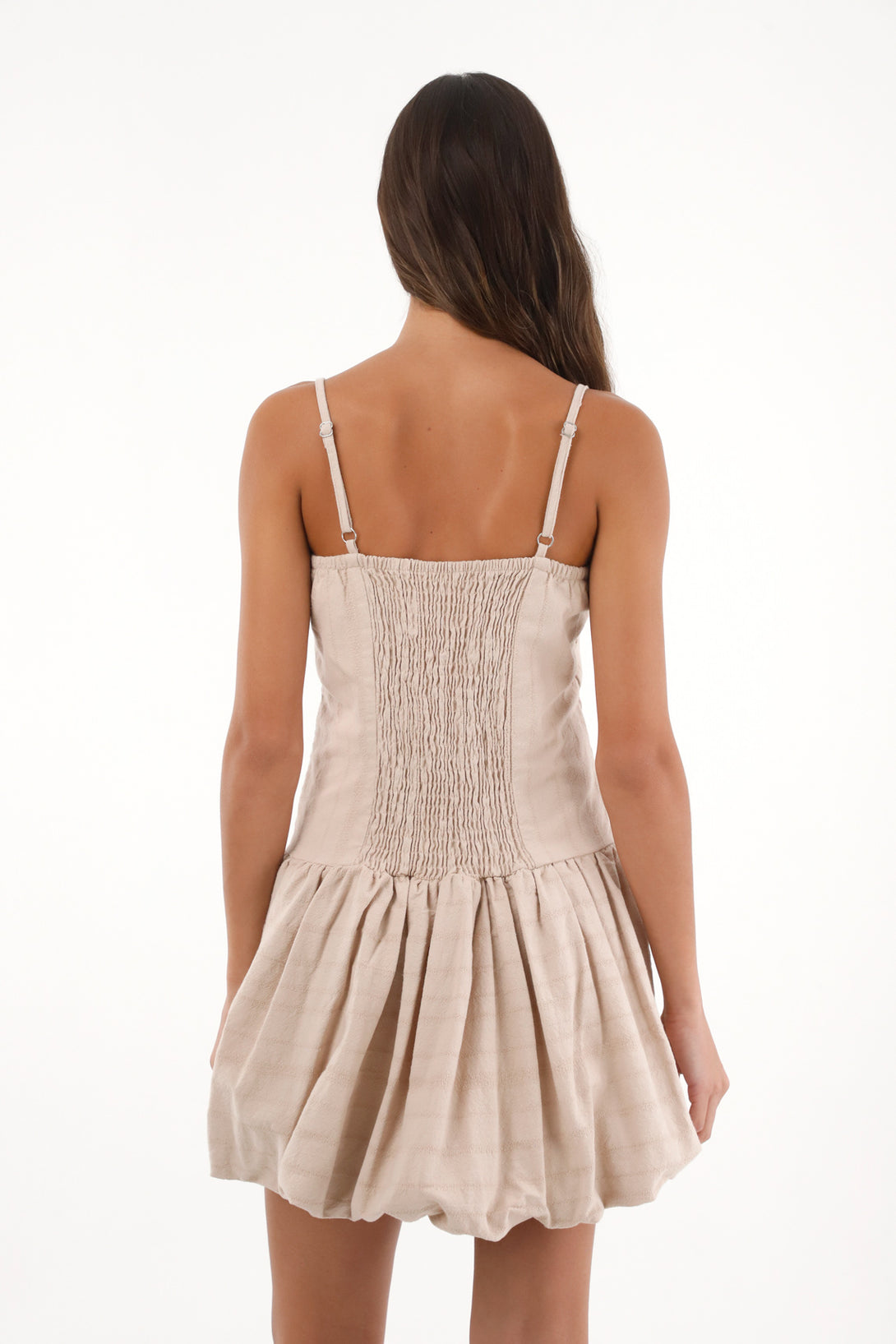 Vestido corto de silueta globo crudo para mujer