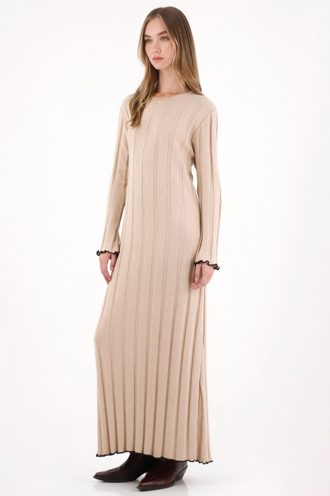 Vestido largo manga larga crudo para mujer